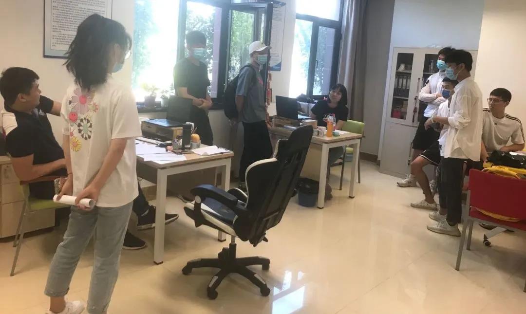 77体育杯赛图片