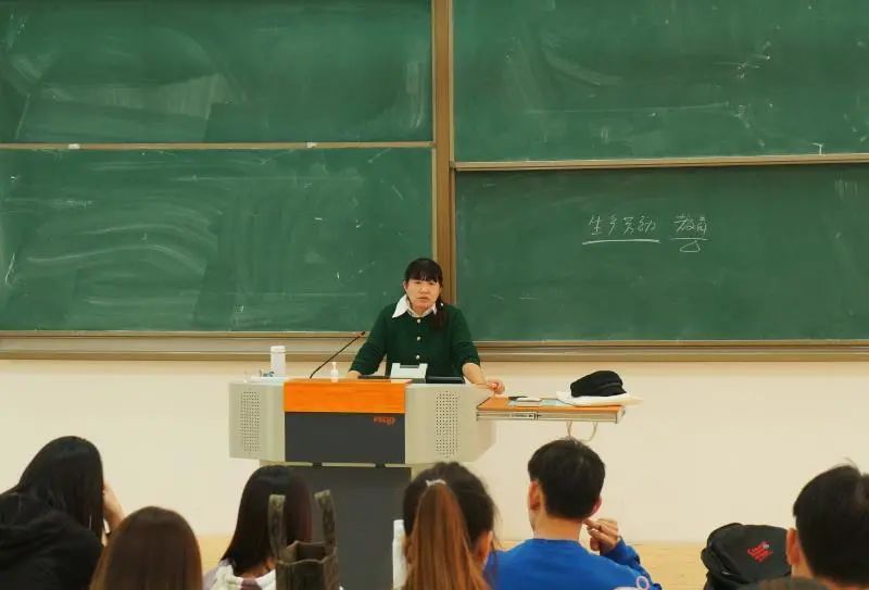 77体育风采图片
