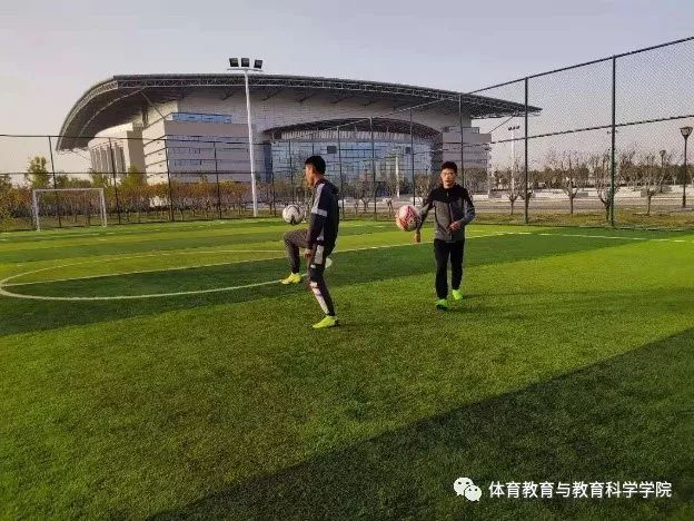 77体育资讯图片