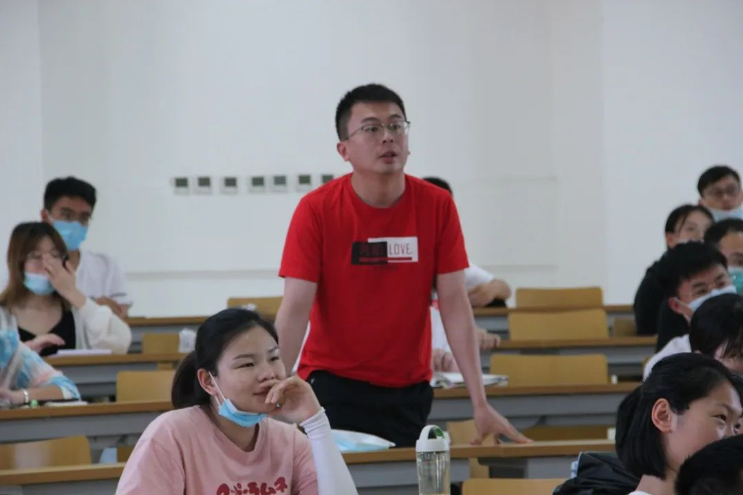 77体育动态图片