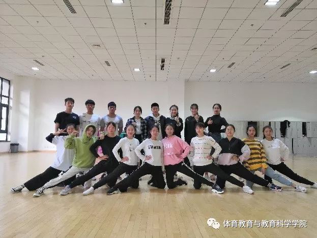 77体育竞技图片