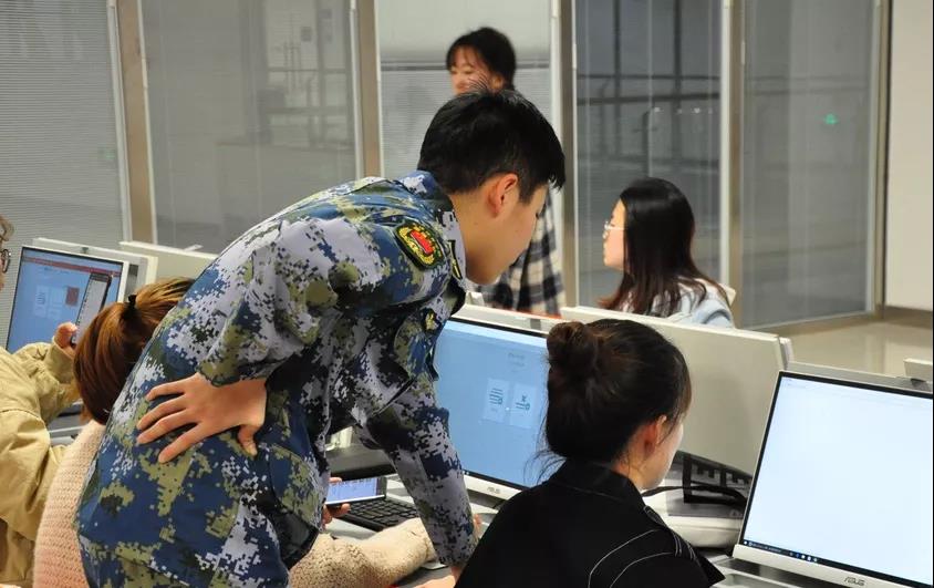 77体育平台图片
