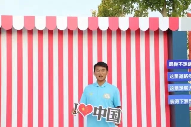 77体育风采图片