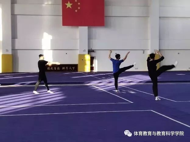 77体育资讯图片