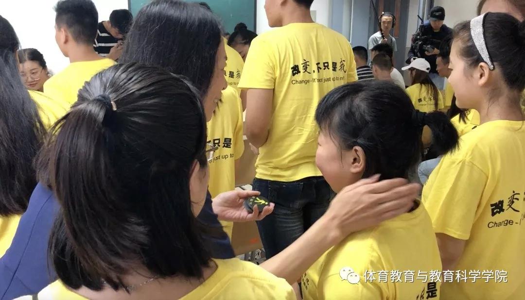 77体育资讯图片