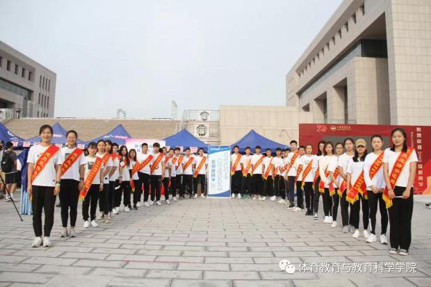 77体育联赛图片