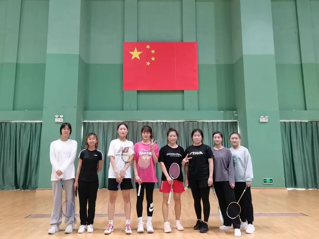 77体育赛事图片