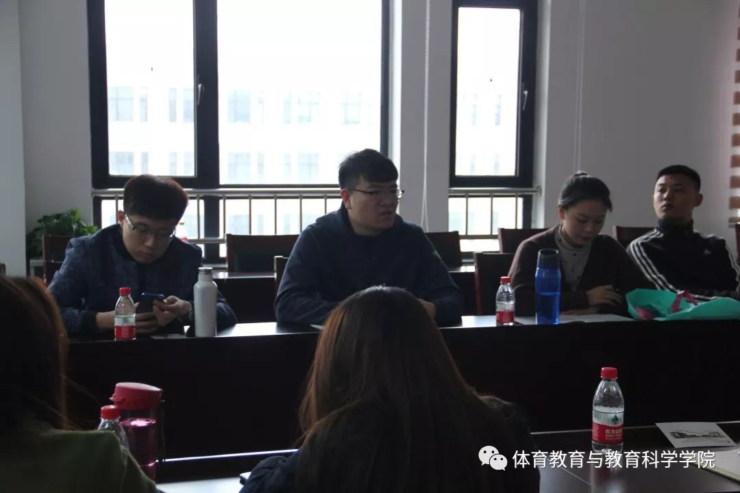 77体育资讯图片