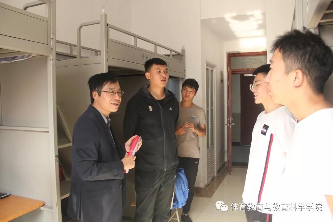 77体育资讯图片