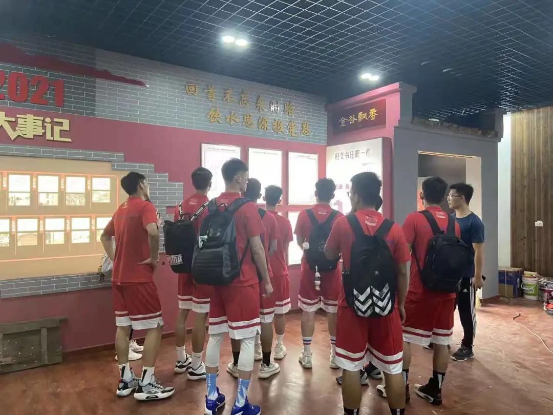77体育风采图片
