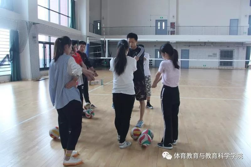 77体育资讯图片